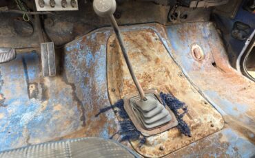 Ford-bronco-1981-grey-14