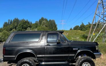 Ford-bronco-1987-black-12