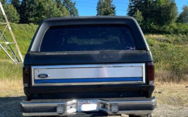 Ford-bronco-1987-black-22