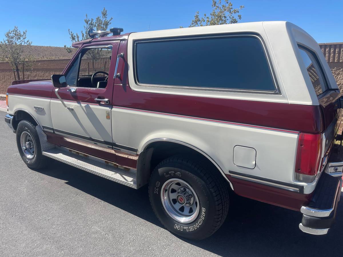 Ford-bronco-1988-11