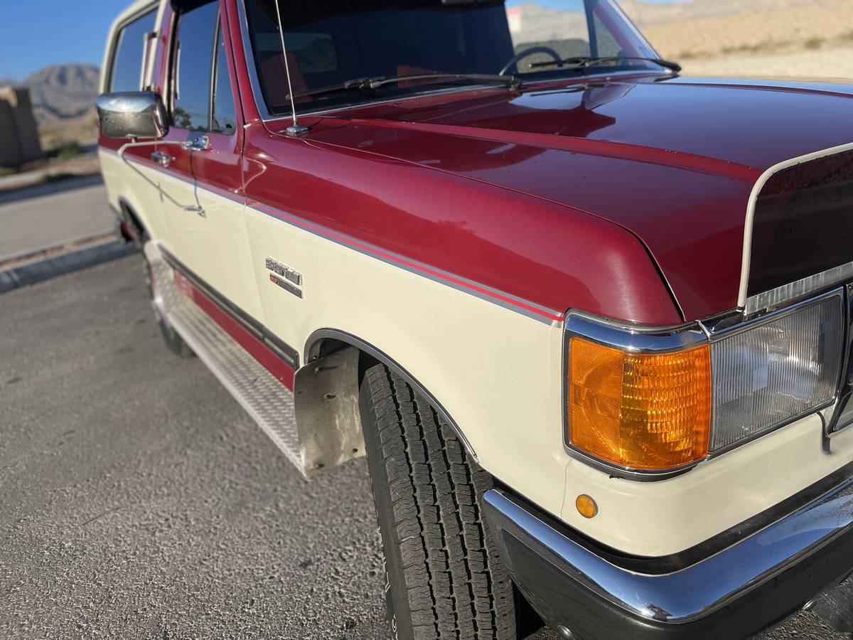 Ford-bronco-1988-15