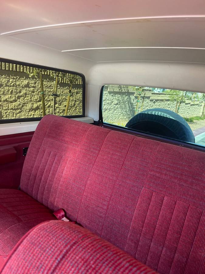 Ford-bronco-1988-6