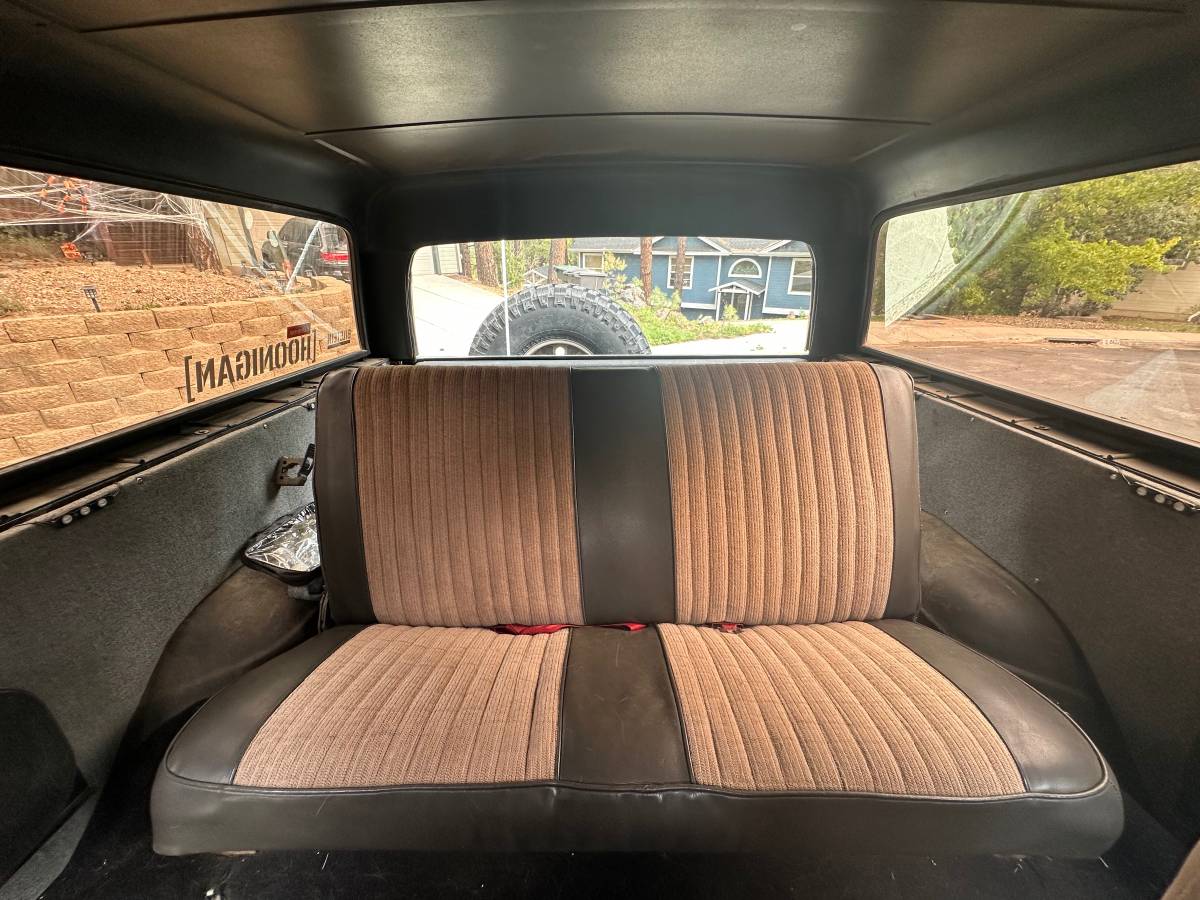 Ford-bronco-1988-black-10