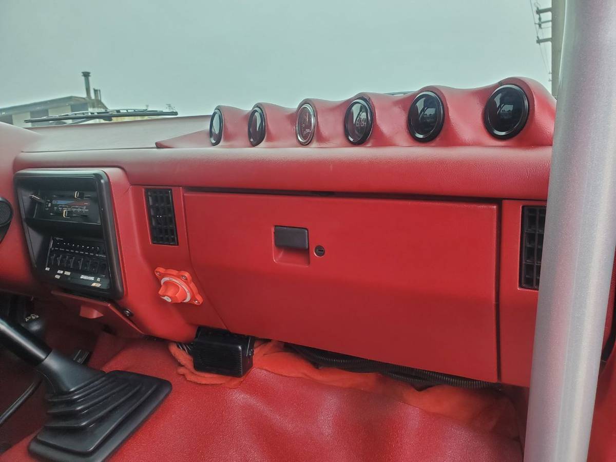 Ford-bronco-1989-120