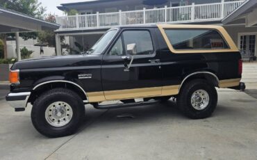 Ford-bronco-1989-black-1
