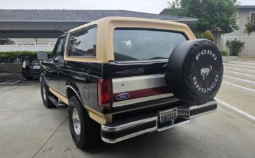 Ford-bronco-1989-black-4