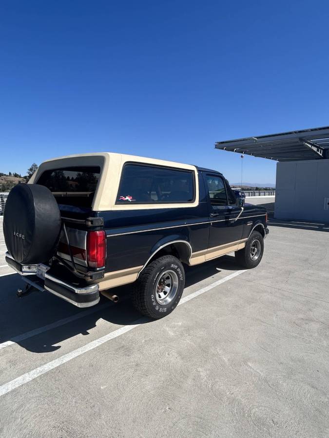 Ford-bronco-1990-blue-9