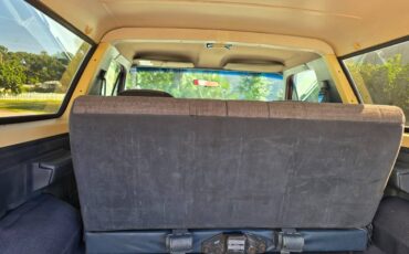 Ford-bronco-1990-red-16