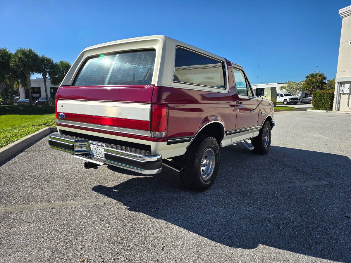 Ford-bronco-1990-red-30