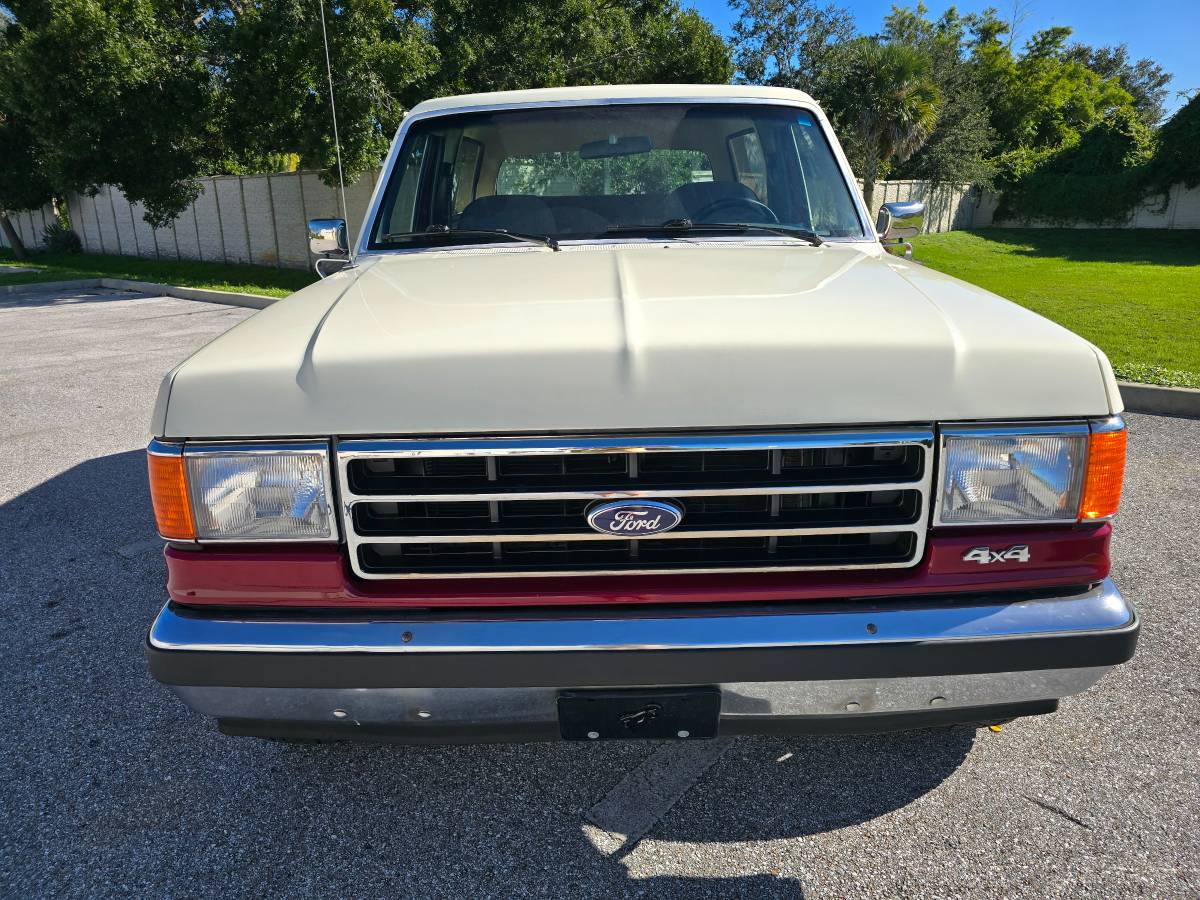 Ford-bronco-1990-red-7