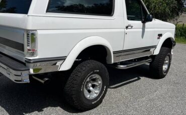 Ford-bronco-1992-white