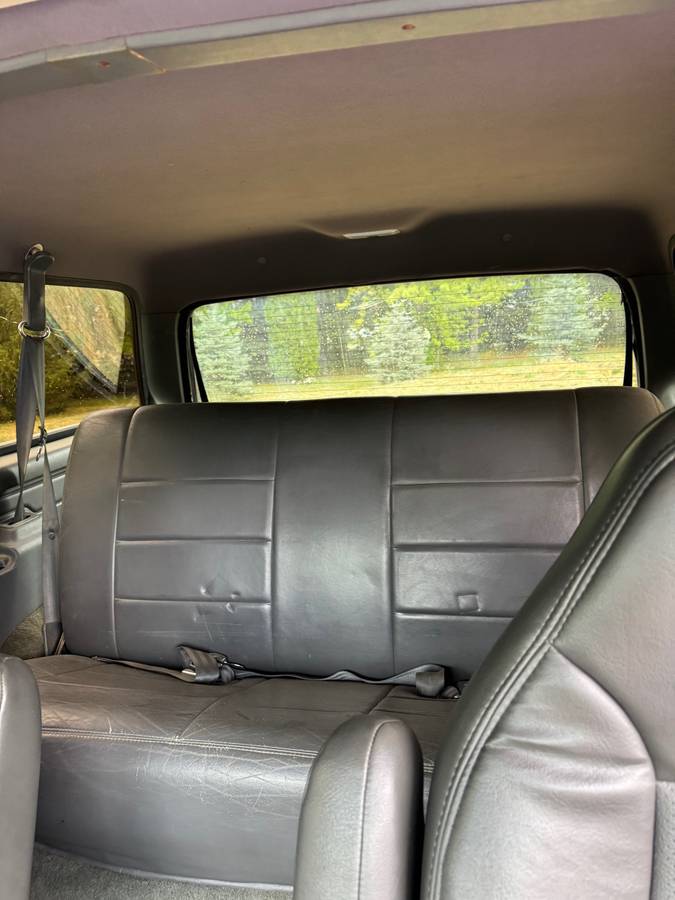 Ford-bronco-1993-black-5