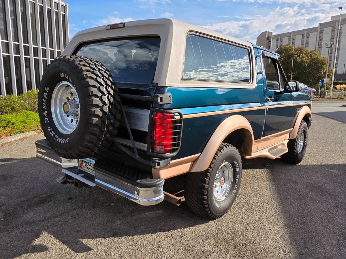 Ford-bronco-1994-15
