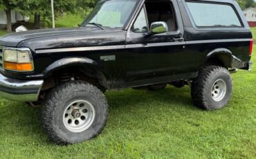 Ford-bronco-1995-black-2