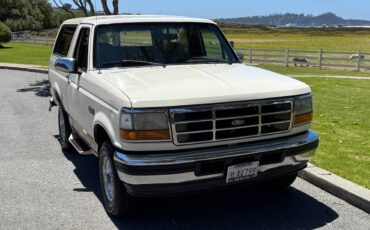 Ford-bronco-1995-white-2