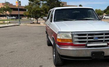 Ford-bronco-1996-white-3