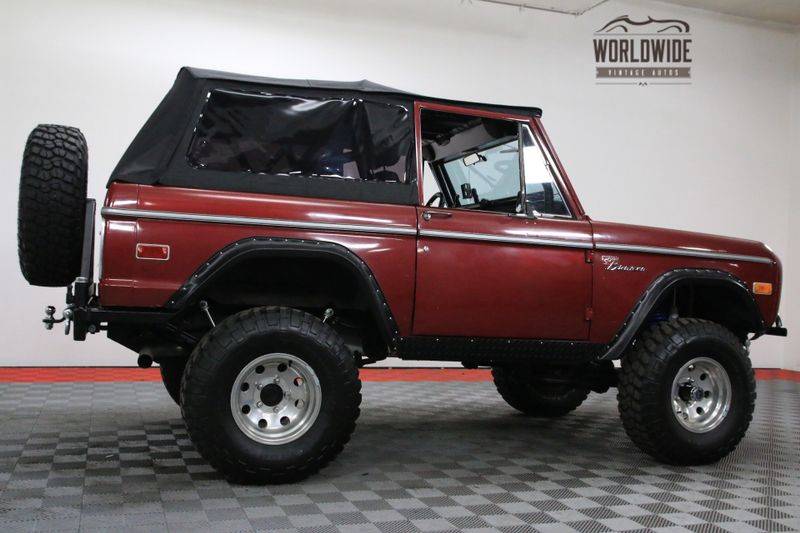 Ford-bronco-4x4-1974-red-3