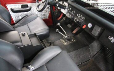 Ford-bronco-4x4-1974-red-4