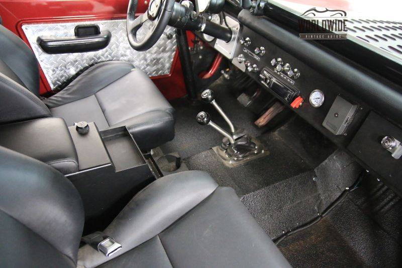 Ford-bronco-4x4-1974-red-4