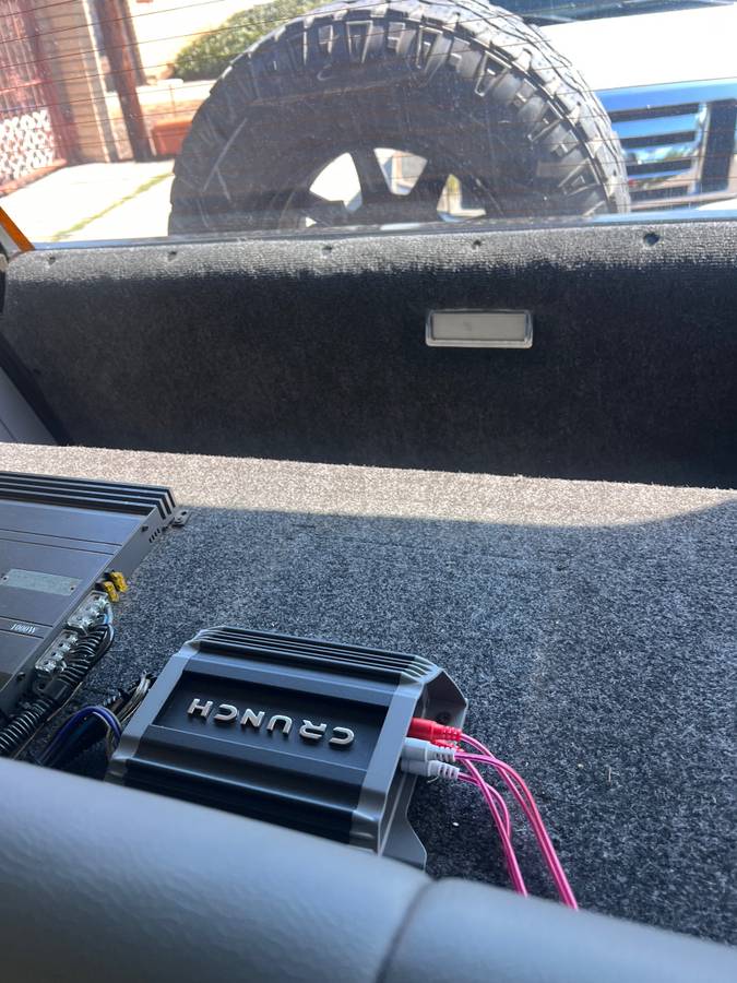 Ford-bronco-4x4-1994-black-13