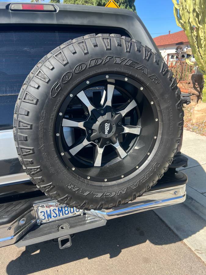 Ford-bronco-4x4-1994-black