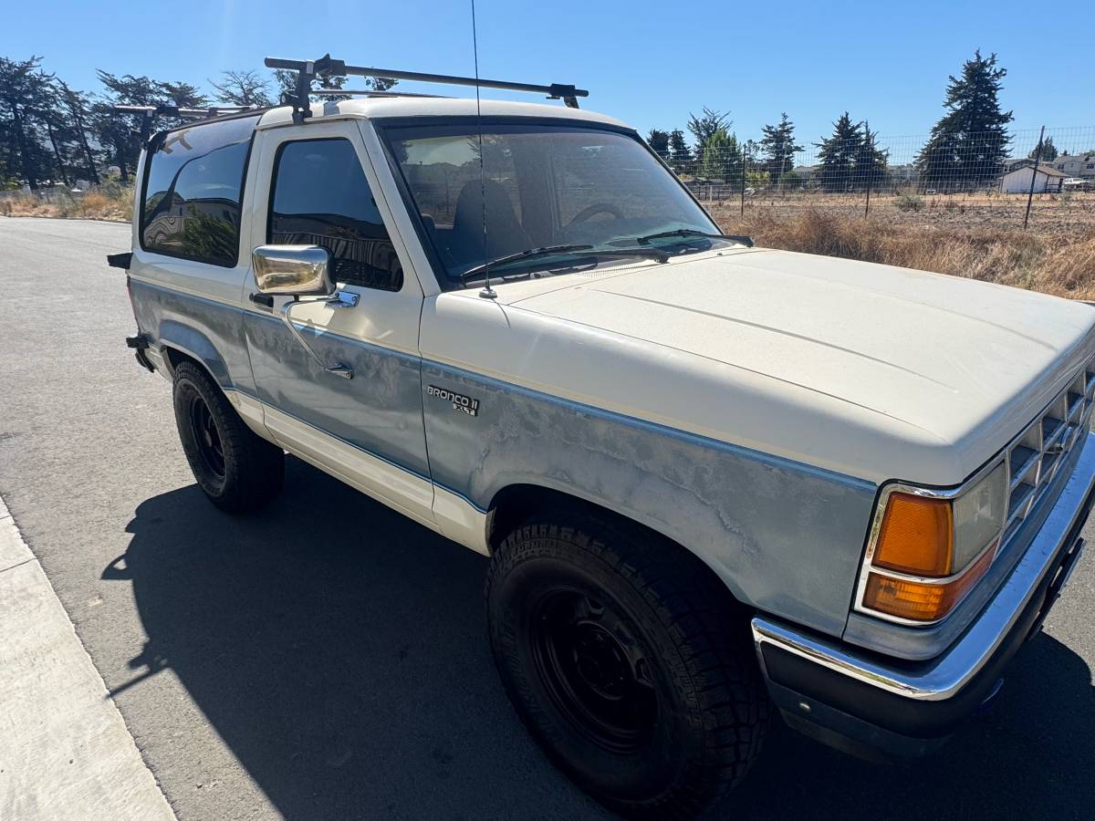 Ford-bronco-badlands-1990-3