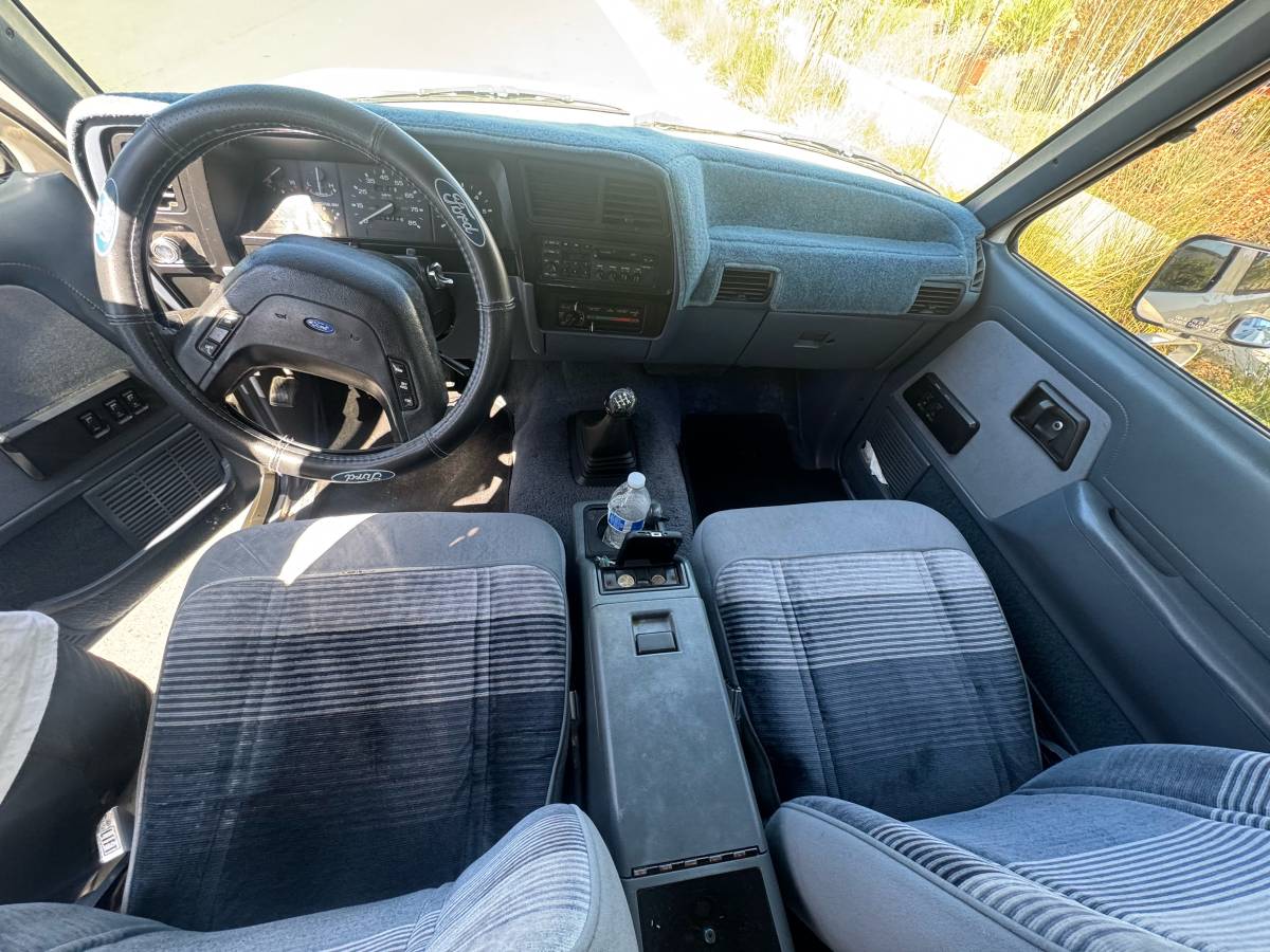Ford-bronco-badlands-1990-40