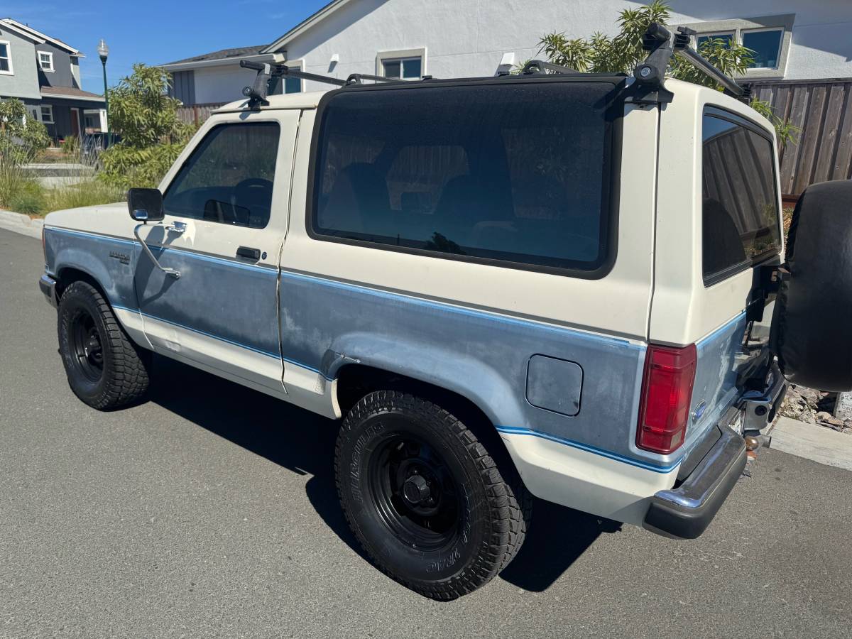 Ford-bronco-badlands-1990-50