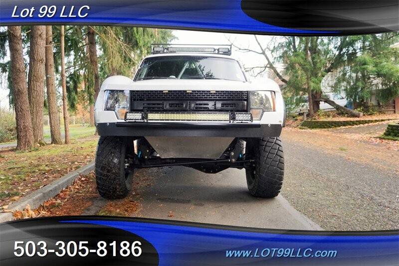 Ford-bronco-custom-build-troph-1991-white-18