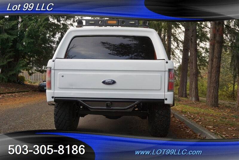 Ford-bronco-custom-build-troph-1991-white-4