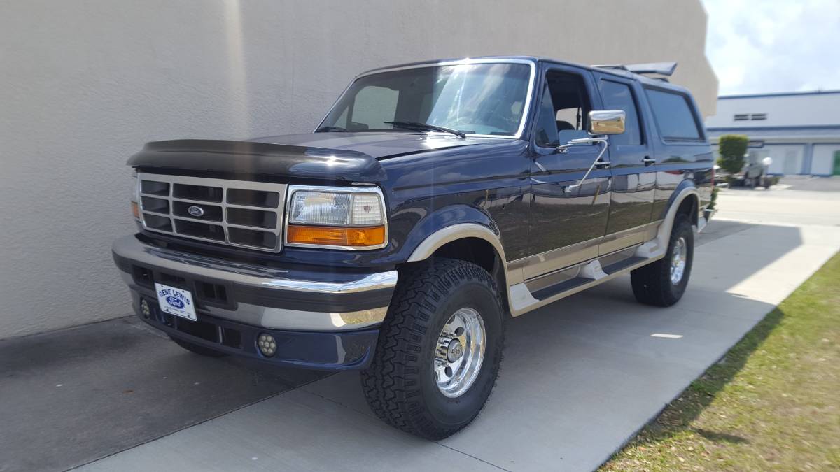 Ford-bronco-diesel-1995-blue