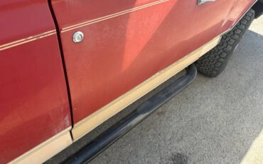 Ford-bronco-eddie-bauer-4x4-1990-red-4