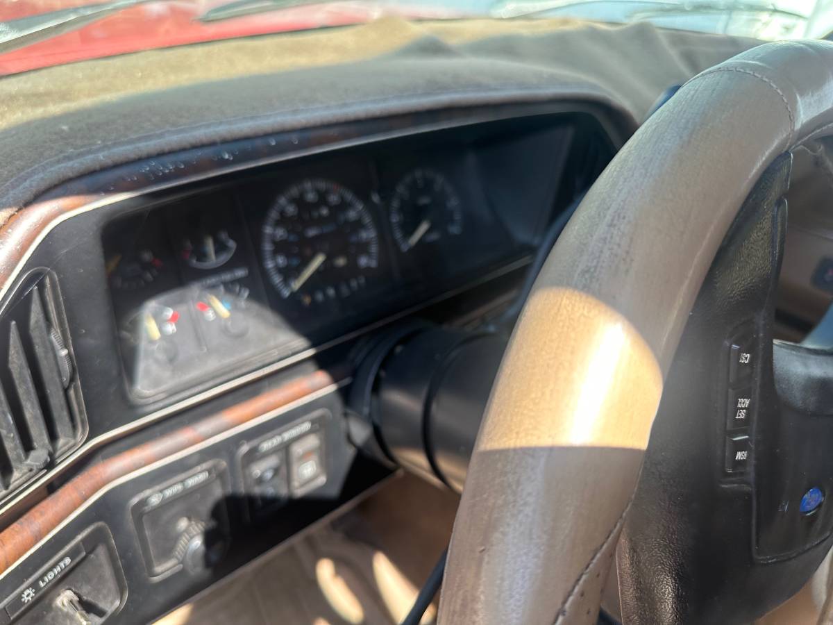Ford-bronco-eddie-bauer-4x4-1990-red-6