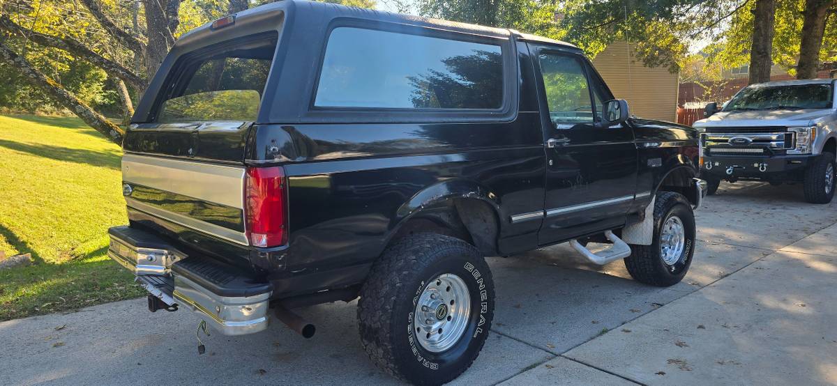 Ford-bronco-f150-f250-f350-f-150-f-250-f-350-1996-2