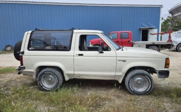 Ford-bronco-ii-1990-white-2
