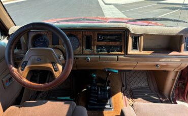 Ford-bronco-ii-xl-1986-red-13