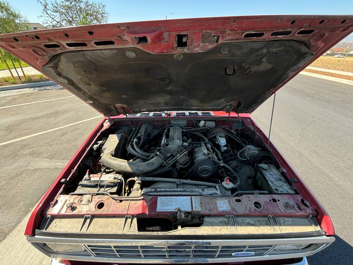 Ford-bronco-ii-xl-1986-red-2