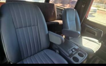 Ford-bronco-xlt-1989-red-3