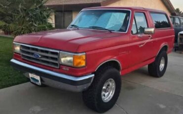 Ford-bronco-xlt-1989-red
