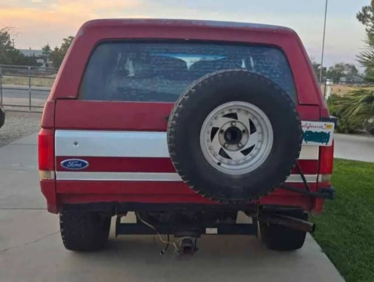 Ford-bronco-xlt-1989-red-9