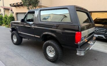 Ford-bronco-xlt-1994-black-2