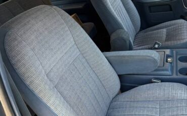 Ford-bronco-xlt-4x4-1989-blue-1