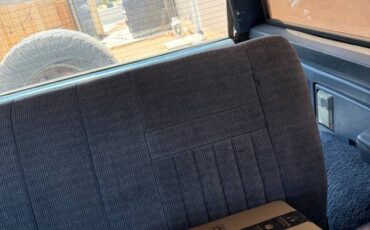 Ford-bronco-xlt-4x4-1989-blue-6