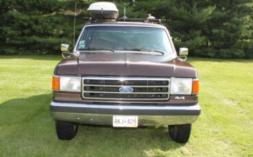 Ford-bronco-xlt-lariat-1989-13