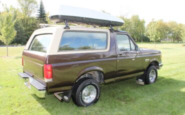 Ford-bronco-xlt-lariat-1989-15