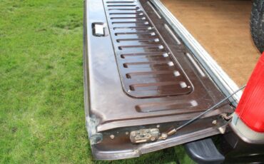 Ford-bronco-xlt-lariat-1989-4