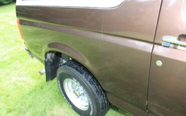 Ford-bronco-xlt-lariat-1989-7
