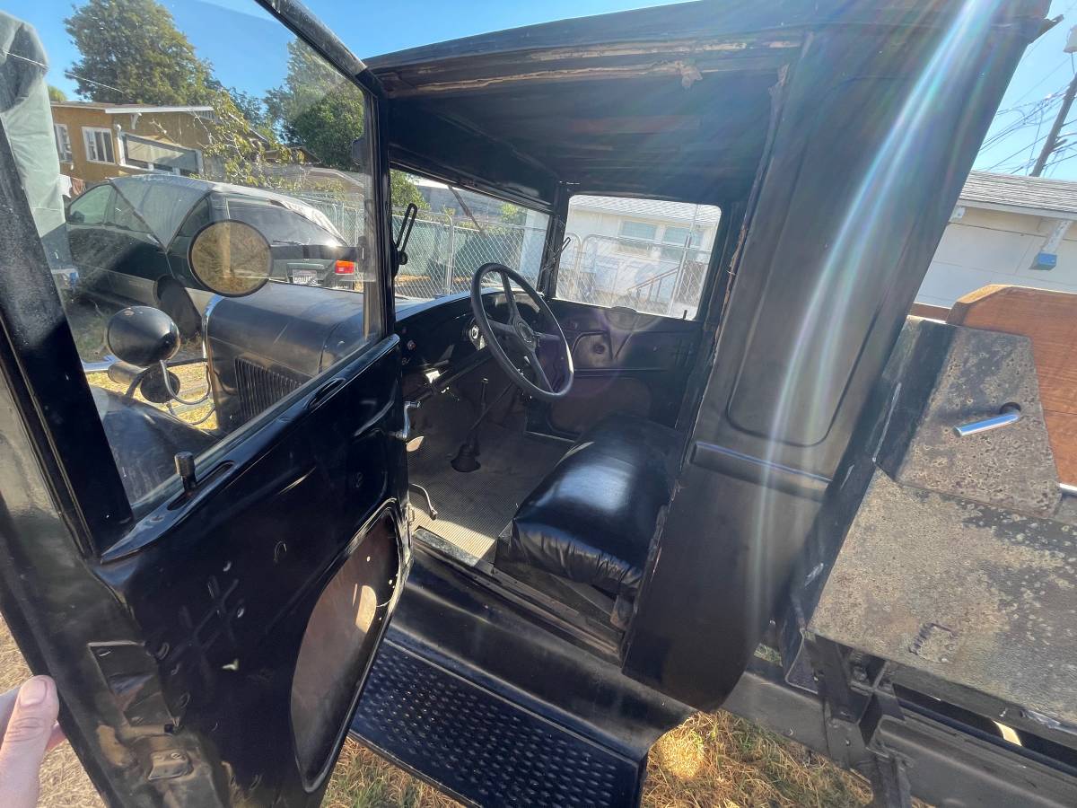 Ford-class-aa-1929-black-3