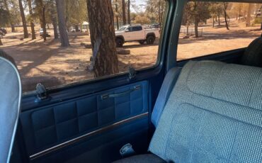 Ford-club-wagon-xlt-1987-brown-11