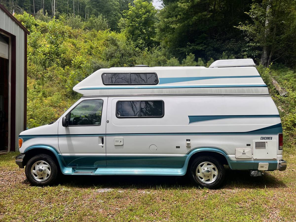 Ford-coachmen-conversion-camper-van-1996-white-14